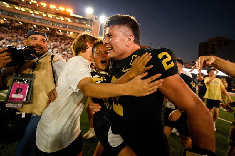 SEC increases fines for field and court storming without safety measures