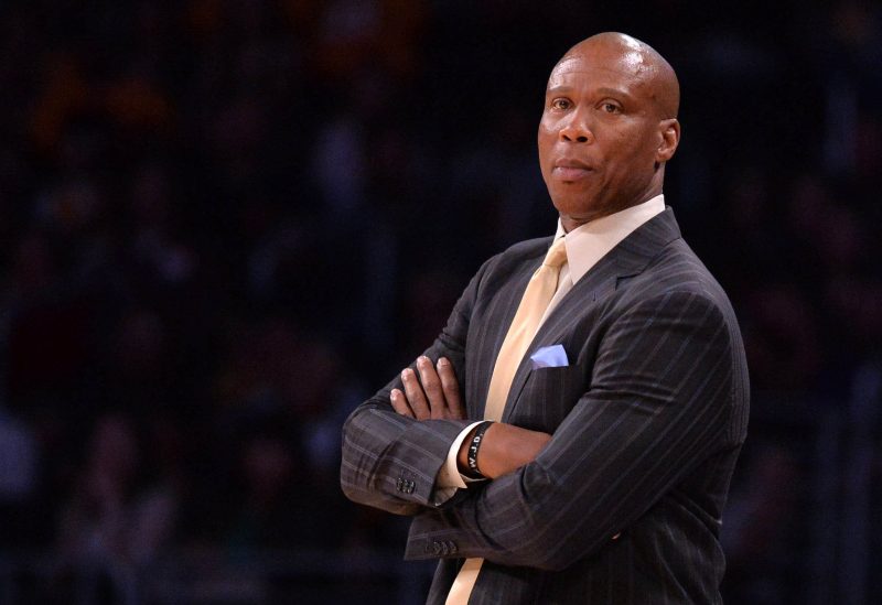 Ex-Lakers star sued, accused of sexually assaulting teen