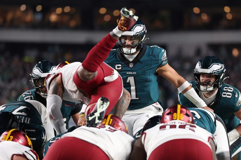 Commanders’ Frankie Luvu says the NFL should ban Eagles ‘Tush Push’