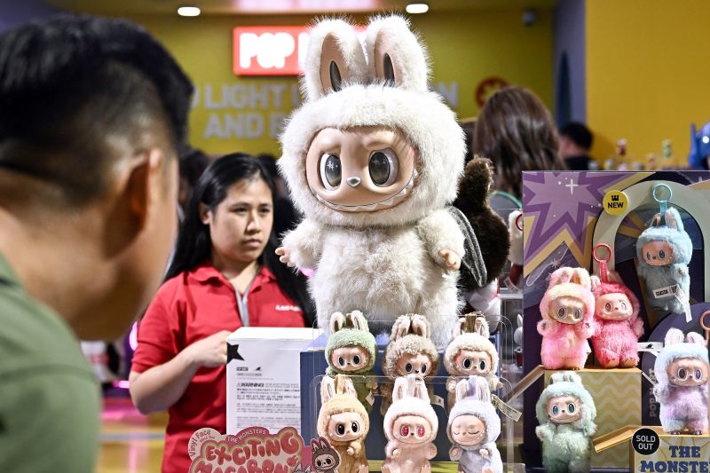 These toys are so hot that Chinese customs agents have seized hundreds of them in recent weeks