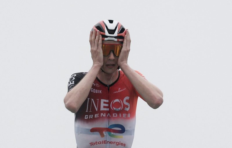 Arensman wins Tour de France Stage 14 race; Pogačar extends lead