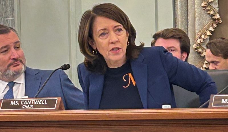 Democratic Senator rips college-sports bill in letter to NCAA schools