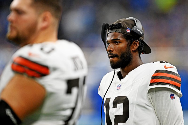 Browns coach leaves open mystery on Shedeur Sanders after QB trade