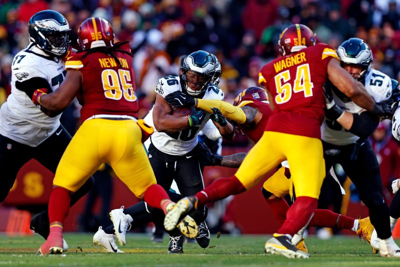 NFC East clubs among 7 NFL teams that should be trade deadline buyers