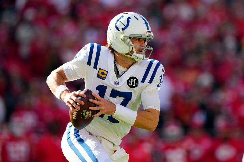 Latest updates on Colts QB Daniel Jones’ injured fibula