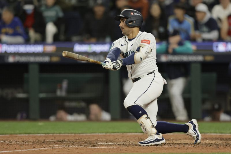 Nationals acquire top Mariners prospect for lefty reliever