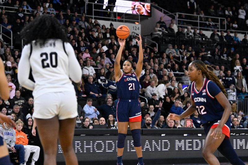 UConn women’s basketball pummels Providence: Score, highlights